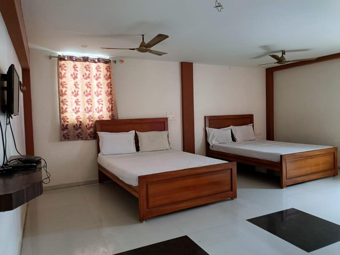 Hotel Duwaraka ราเมศวาราม ภายนอก รูปภาพ